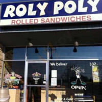 Roly Poly Sandwiches outside