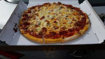 Opsahl's Homemade Pizza food