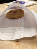 Insomnia Cookies food