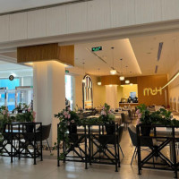 Mall Of Dhahran Foodcourt inside