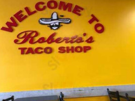 Roberto's Taco Shop inside