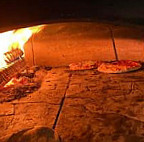 El Hornito Wood Fired Pizza food