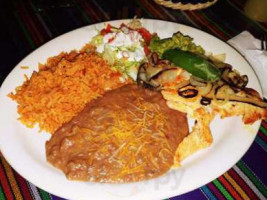El Refugio Mexican Food inside