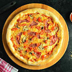 Bq Pizza Gyros food