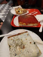 Brooklyn's Pizza Joint food