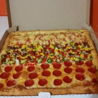 Pizza Samy inside