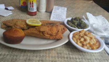 Low Country Seafood Bbq House food