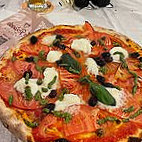 Pizzeria La Rotonda food