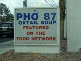 Pho 87 outside