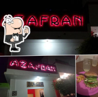 Azafran Burguer outside