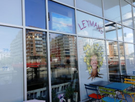 Leymans Galleri Cafe Musik inside