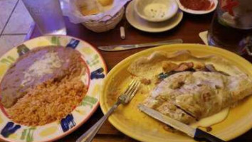 Mi Pueblo Mexican Grill food