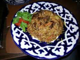 Oriental Cuisine Divan Shed food