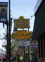 Golden Nugget Pankace House outside