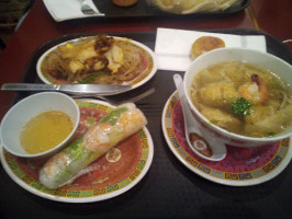 Le Chinatown food