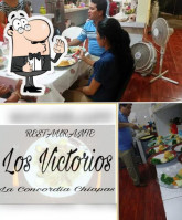 Los Victorios food