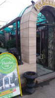Kafe Gyumri outside