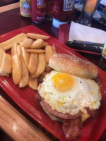 Red Robin Gourmet Burgers food