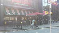 Frankie Benny's New York Italian Restaurant Bar Watford outside