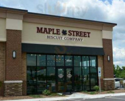 Maple Street Biscuit Company outside