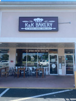 K&k Bakery inside