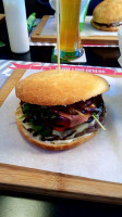Lockvogel Burger Bar food