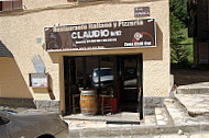 Italiano Y Pizzeria Claudio Acv2 outside