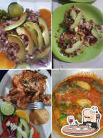 Pozoleria Y Mariscos Laury food