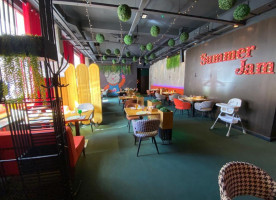 Summer Jam Gril Lounge inside
