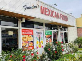 Francisco's Mexican Food food