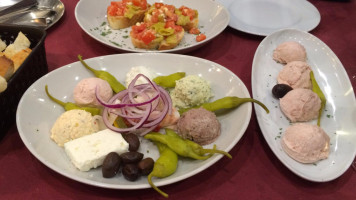 Restaurant Sirtaki food