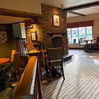 Brewers Fayre Potters Arms inside