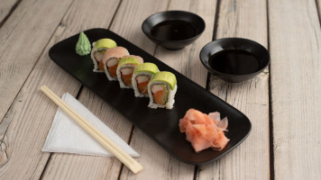 Mizu Sushi food