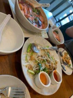 Kin Thai Zabb Rice Noodle food