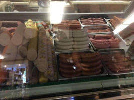 Hans' German Sausage Deli food