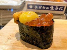 Tanoshi Sushi Sake food