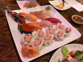 Sushi Usa food