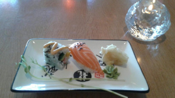 Kama Sushi food