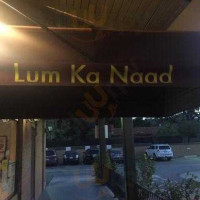 Lum-ka-naad outside