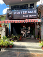 Coffee Man Food House inside