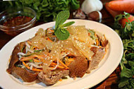 Tan Nhu Y food