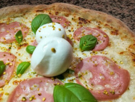 Pizze E Specialita Express Di Compagnoni Fernando Renato food