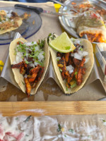 Canalla Tacos Y Tragos food