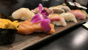 Kazuma Sushi food