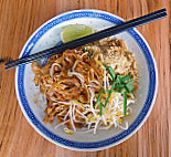 Pawpaw Asian Kitchen food