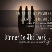 Dinner In The Dark. Een Vijfgangen-diner In Het Donker! food