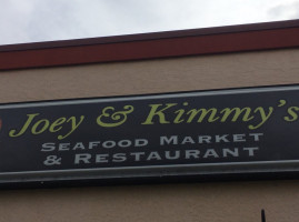 Joey Kimmy's Seafood Market outside