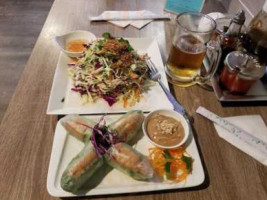 L'amour De Saigon food