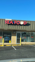 Louisiana Atlanta Seafood outside