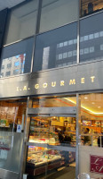 L A Gourmet Deli food